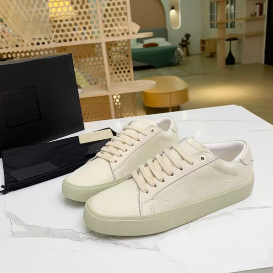 Court logo embroidered Sneakers