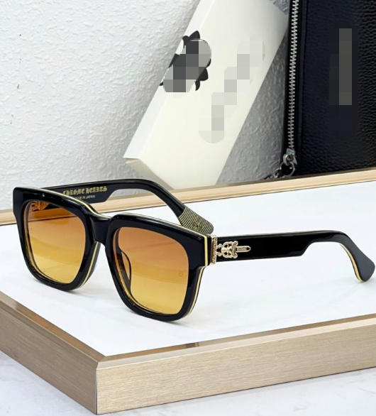 Black Square Sunglasses
