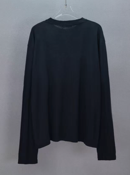 Schwarzes Langarm-T-Shirt